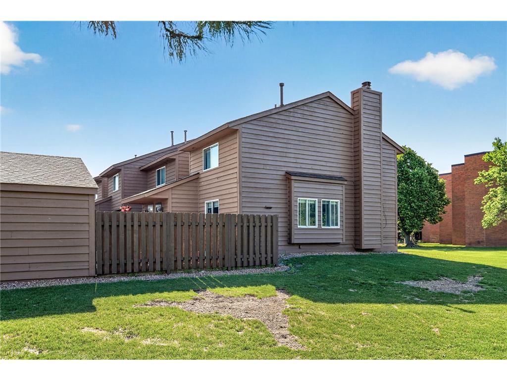 1421 63rd Lane Brooklyn Center MN 55430 7038445 image29