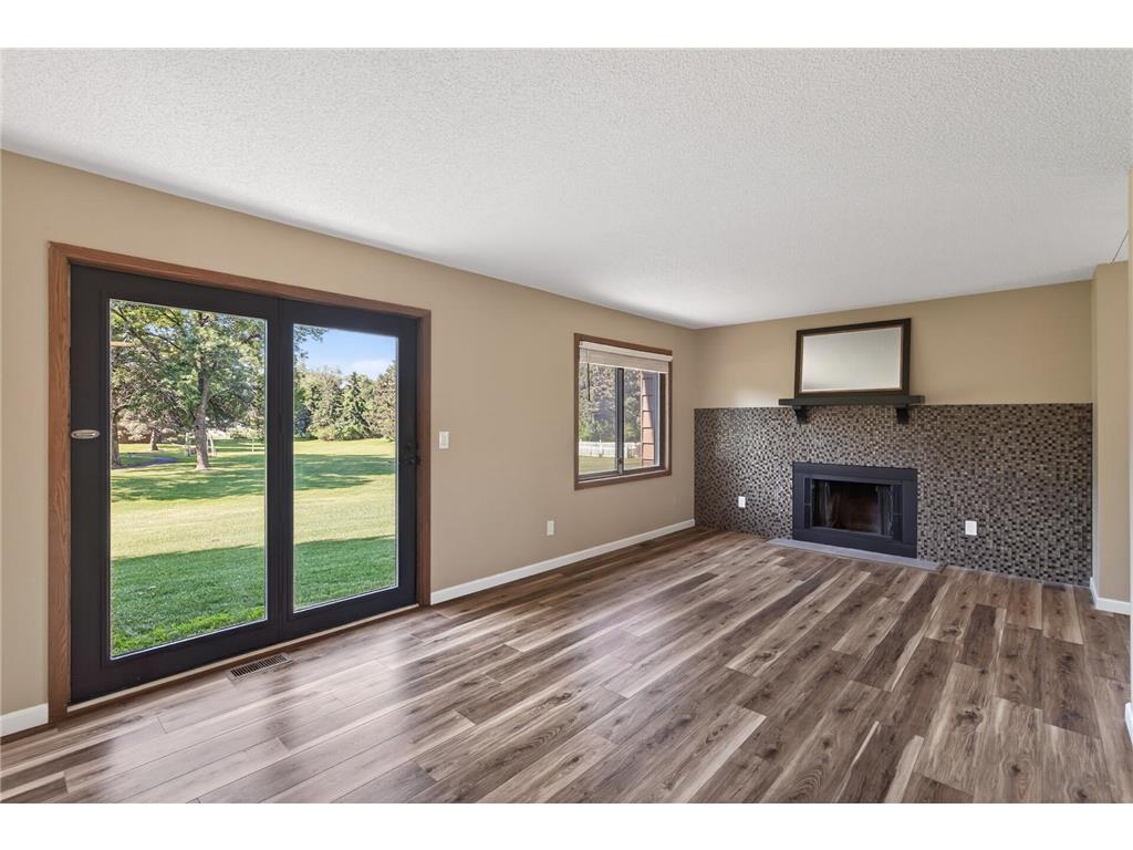 1421 63rd Lane Brooklyn Center MN 55430 7038445 image3