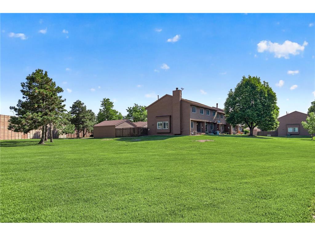 1421 63rd Lane Brooklyn Center MN 55430 7038445 image36