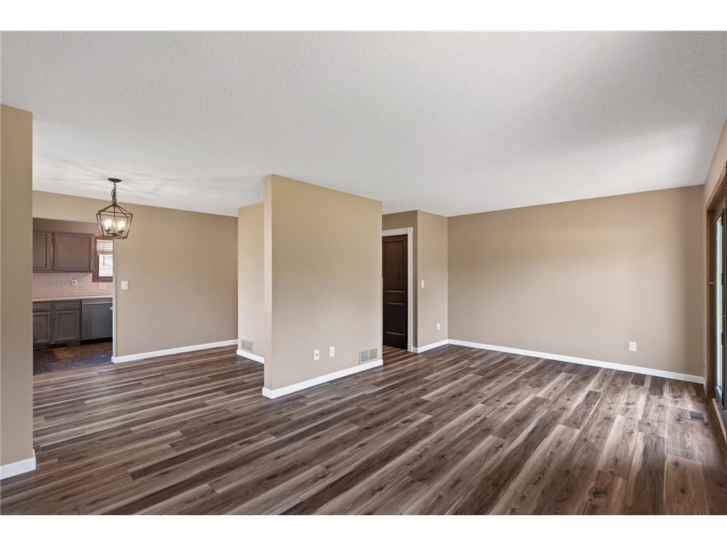 1421 63rd Lane Brooklyn Center MN 55430 7038445 image6
