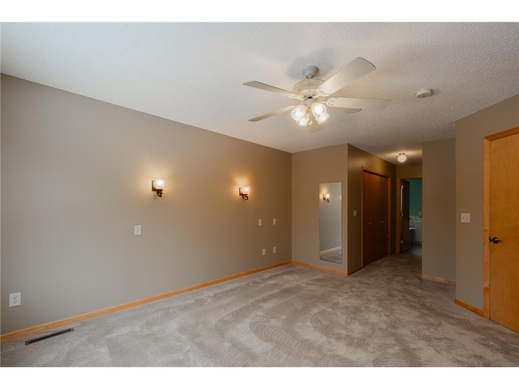 1421 Blue Flag Court Northfield MN 55057 7010067 image20