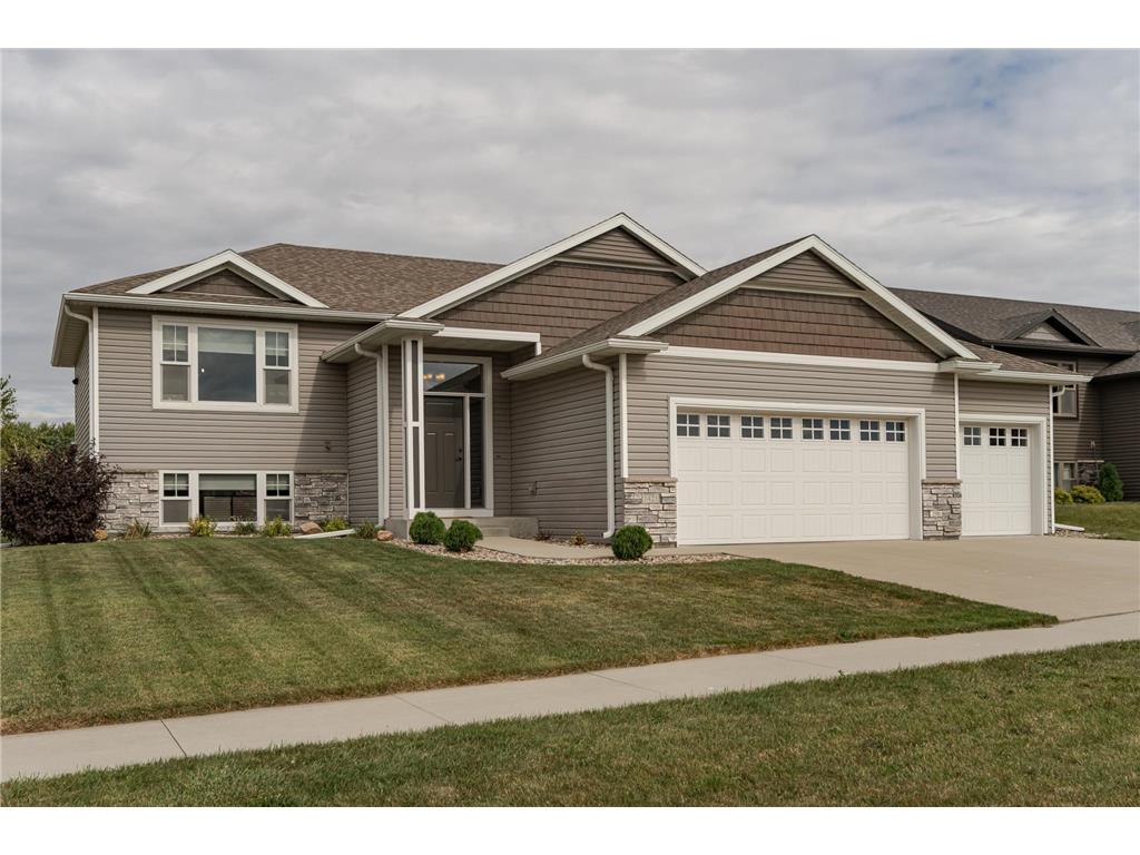 1421 Tunbridge Place NE Byron MN 55920 6608190 image1