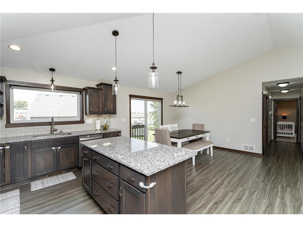 1421 Tunbridge Place NE Byron MN 55920 7001875 image10