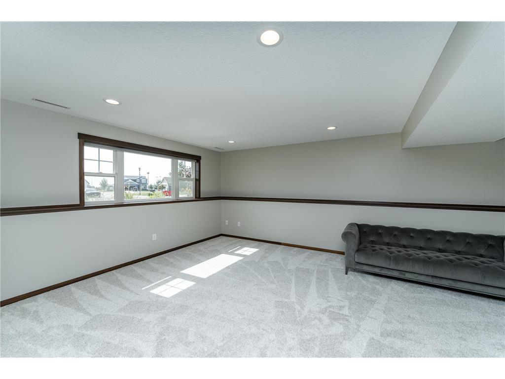 1421 Tunbridge Place NE Byron MN 55920 7001875 image24