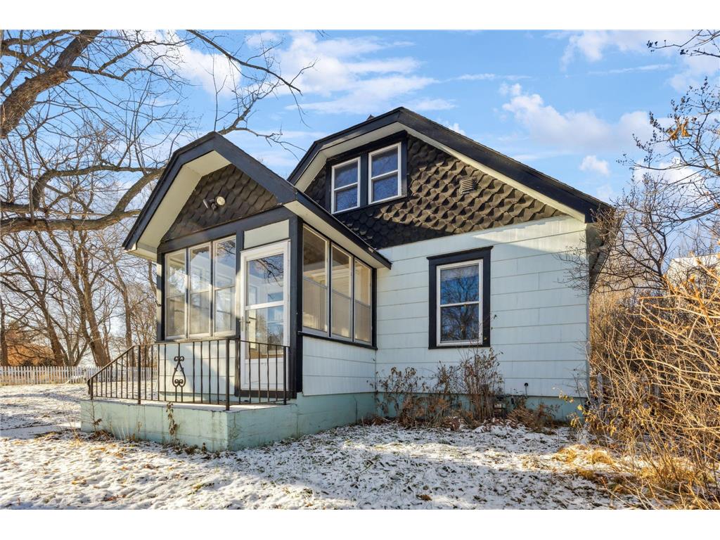 1421 Westminster Street Saint Paul MN 55130 6468521 image1