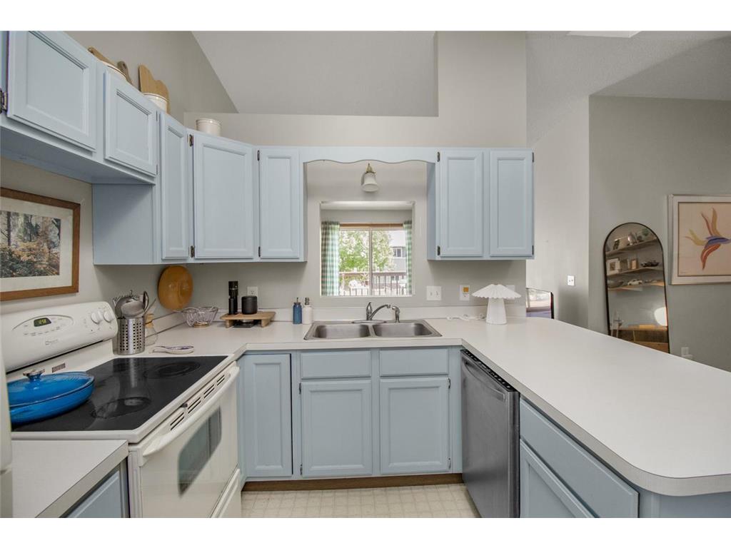 14210 44th Place N #6 Plymouth MN 55446 6797808 image9