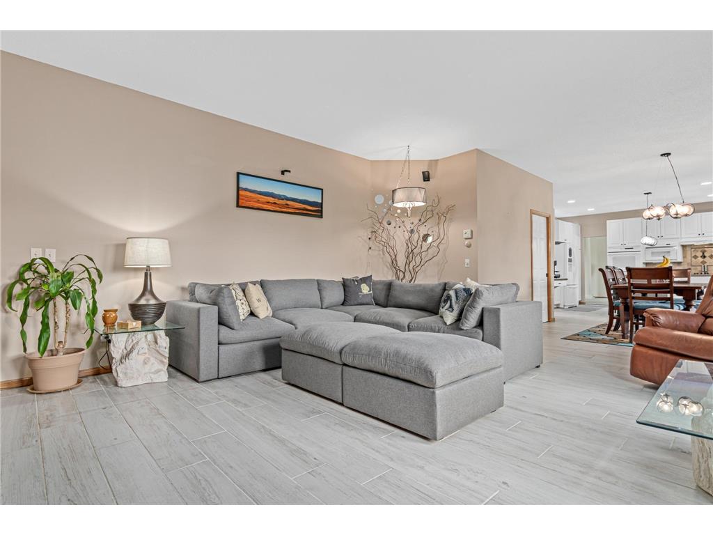 14217 Footbridge Way Apple Valley MN 55124 6746529 image15