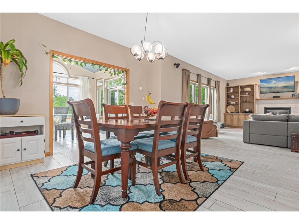 14217 Footbridge Way Apple Valley MN 55124 6746529 image22