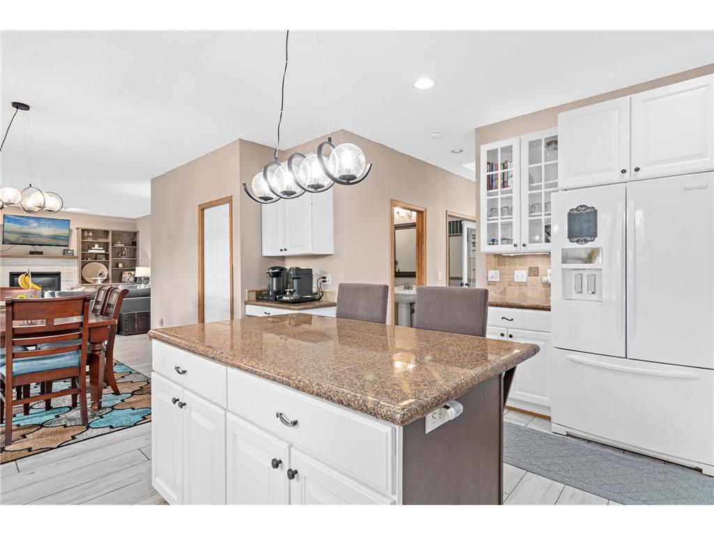 14217 Footbridge Way Apple Valley MN 55124 7008280 image16