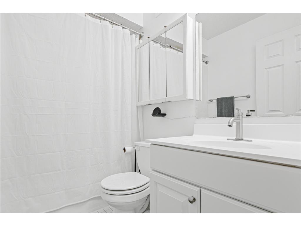 14217 Footbridge Way Apple Valley MN 55124 7008280 image32