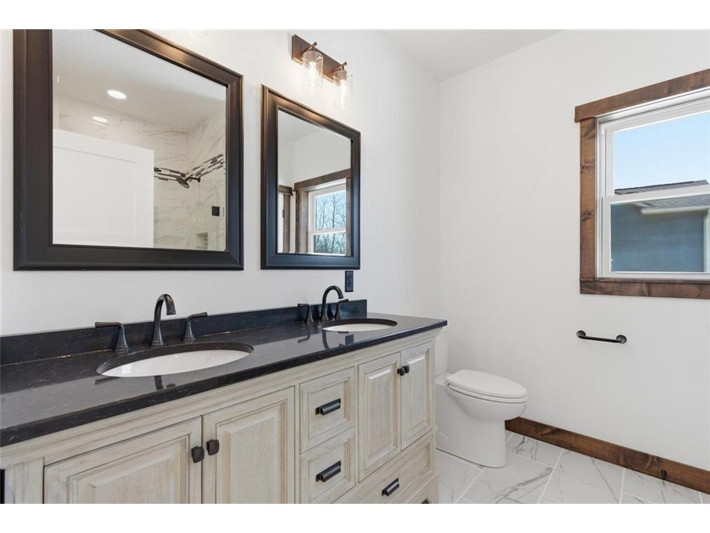 1422 Creekwood Drive New Richmond WI 54017 7023246 image36