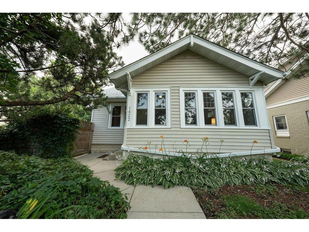 1422 Grand Avenue Saint Paul MN 55105 6566937 image1