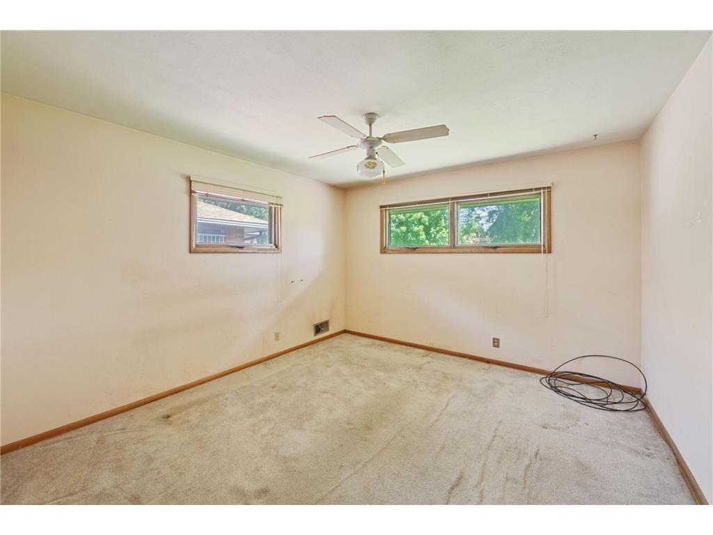 1422 Kent Street Saint Paul MN 55117 7097638 image10