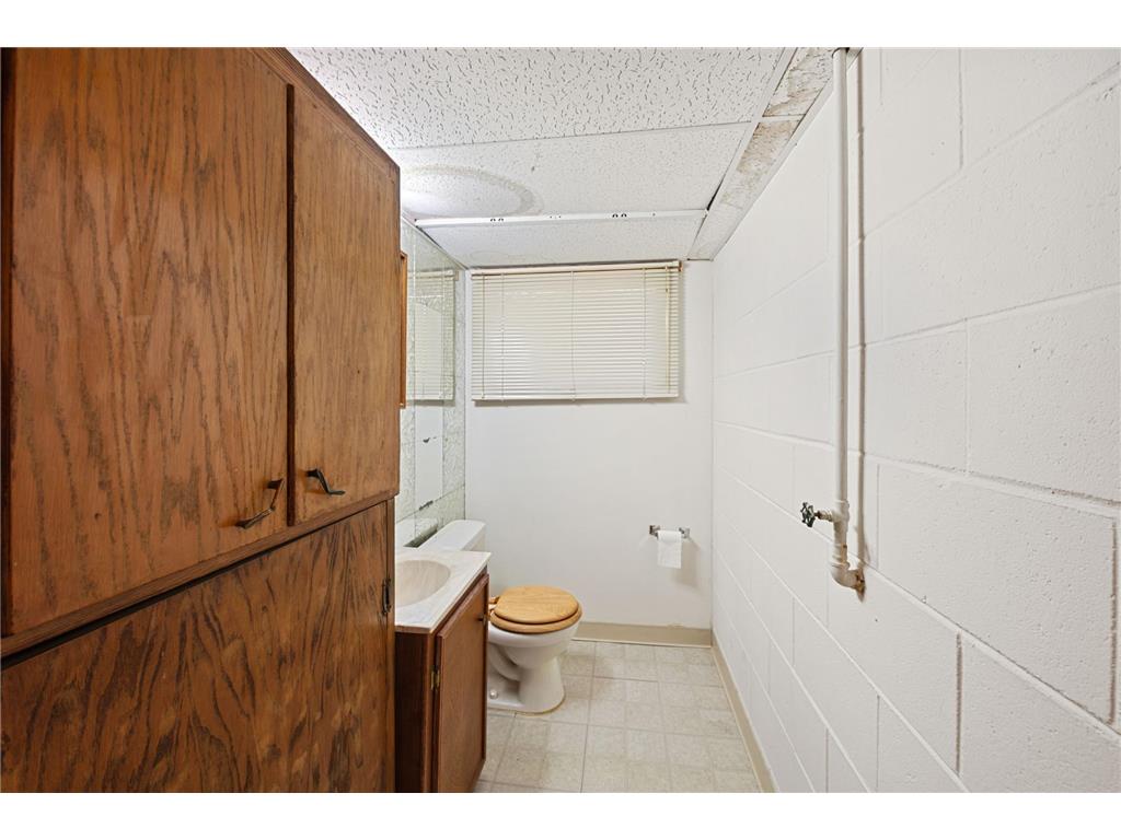 1422 Kent Street Saint Paul MN 55117 7097638 image14
