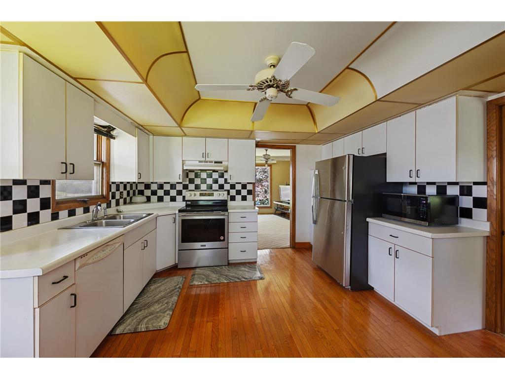 1422 Kent Street Saint Paul MN 55117 7097638 image5