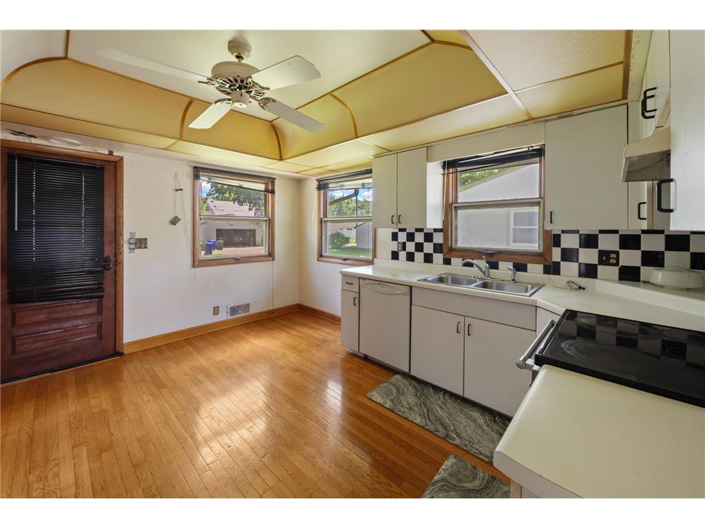 1422 Kent Street Saint Paul MN 55117 7097638 image6