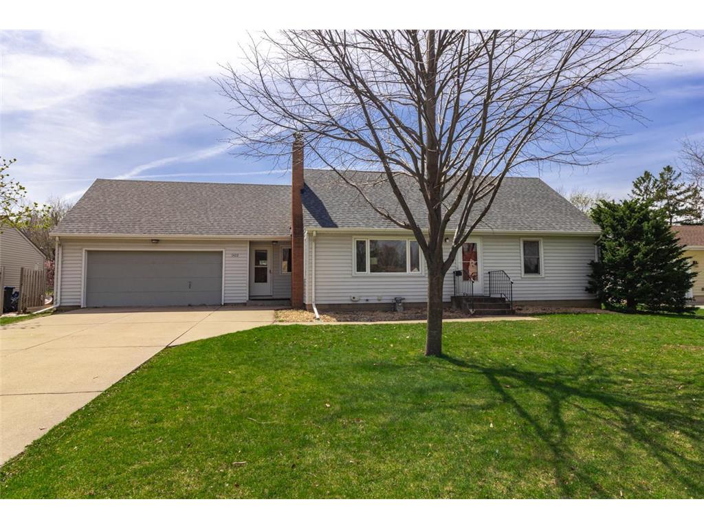 1422 Shryer Avenue W Roseville MN 55113 6525954 image1