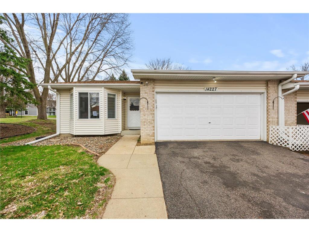 14227 Glencove Trail Apple Valley MN 55124 7056207 image4