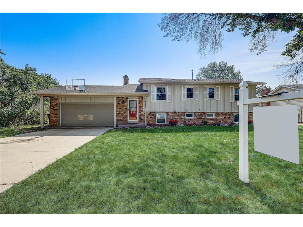 14228 Garrett Avenue, Apple Valley, MN, 55124 MLS 6378354 Edina Realty