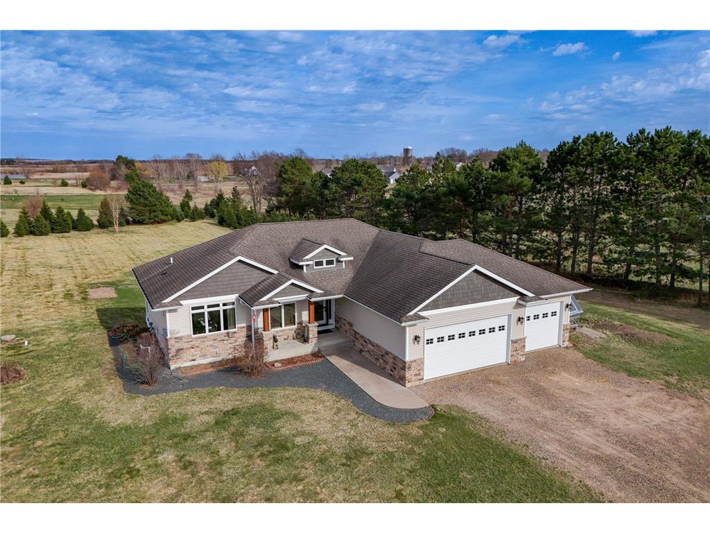 1423 129th Street New Richmond WI 54017 6694210 image1