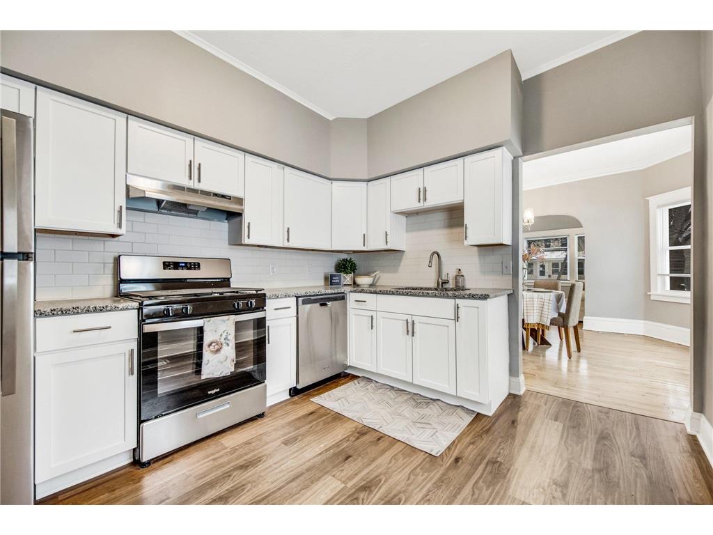 1423 Morgan Avenue N Minneapolis MN 55411 6462698 image1