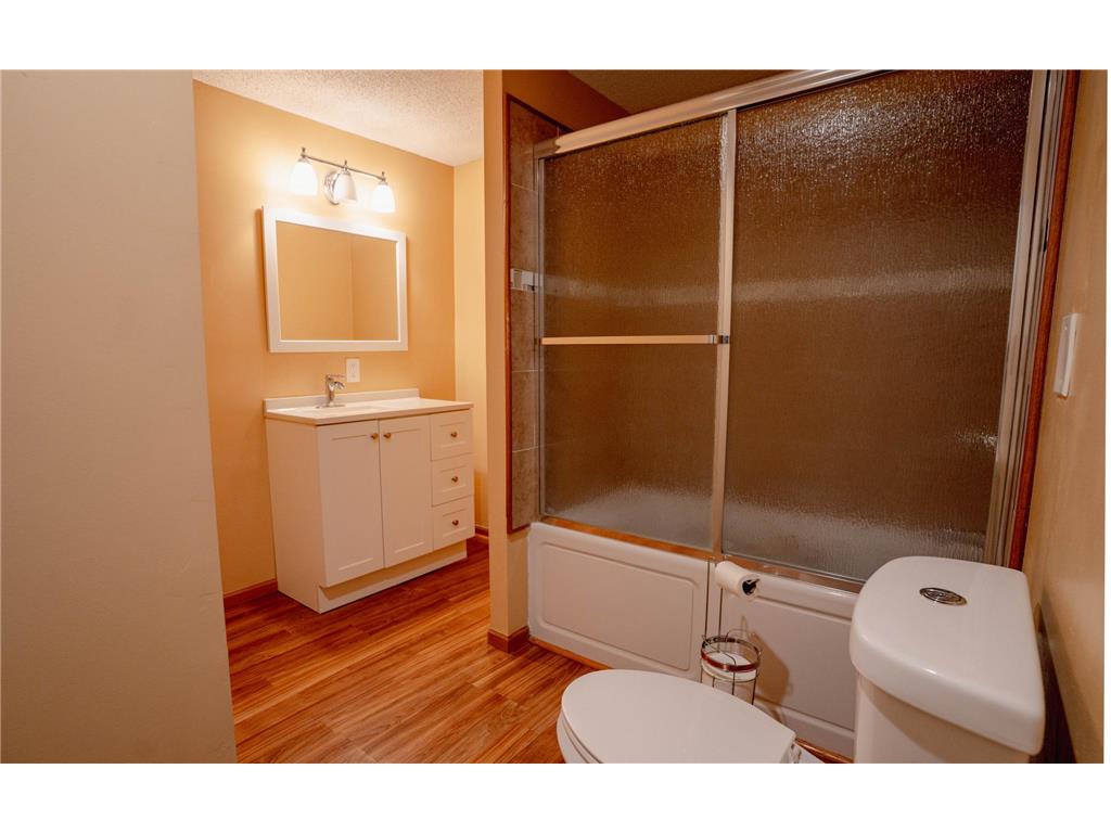 1423 Penn Avenue N Minneapolis MN 55411 7035415 image12