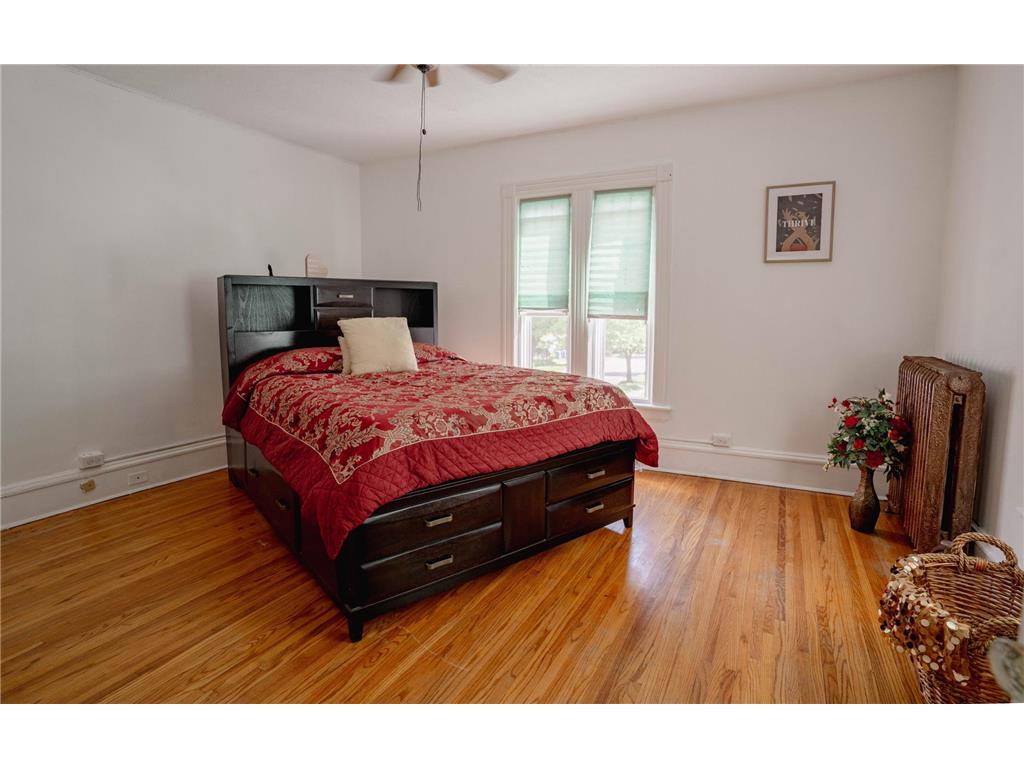 1423 Penn Avenue N Minneapolis MN 55411 7035415 image13