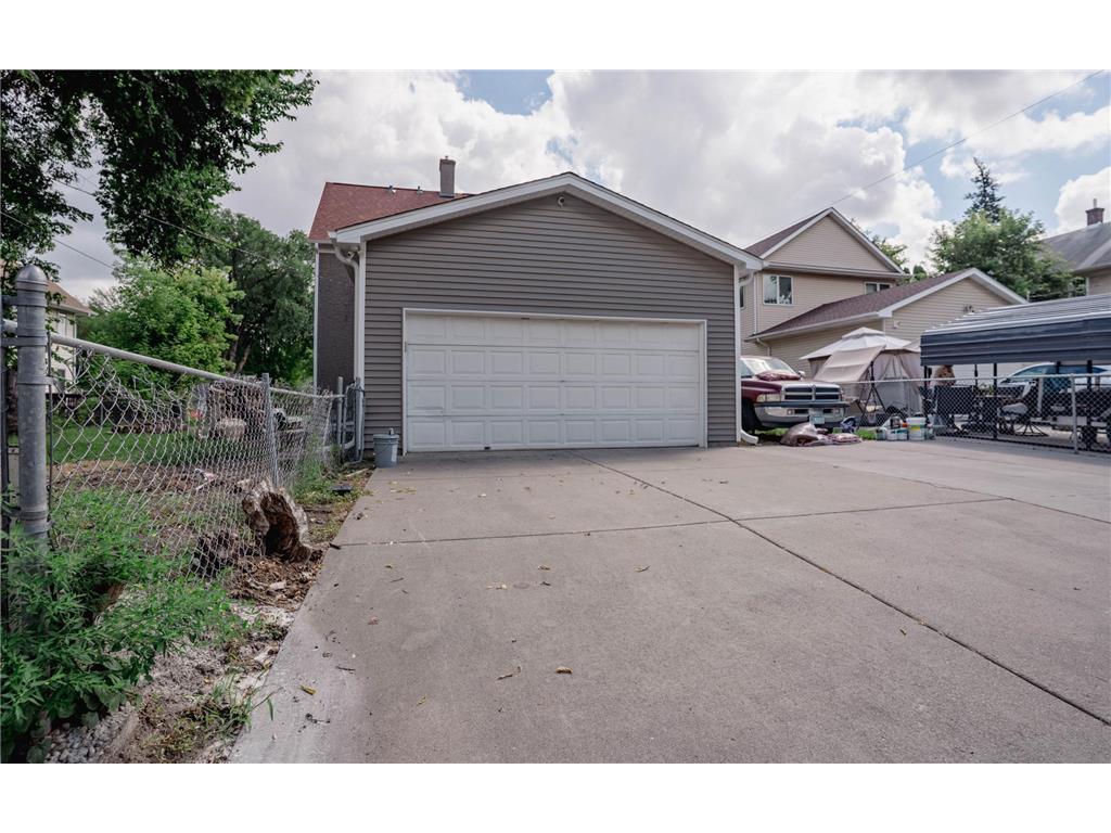 1423 Penn Avenue N Minneapolis MN 55411 7035415 image18