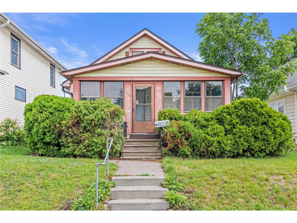 1423 Thomas Avenue W Saint Paul MN 55104 7092484 image1