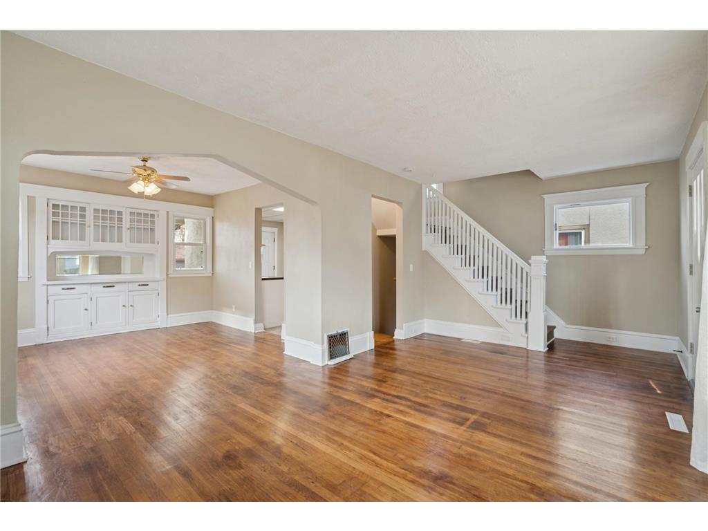 1423 Upton Avenue N Minneapolis MN 55411 6820931 image11