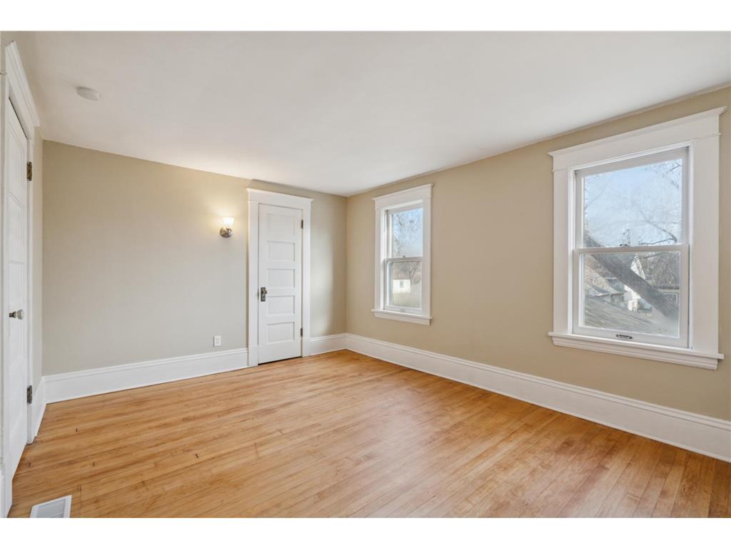 1423 Upton Avenue N Minneapolis MN 55411 6820931 image21