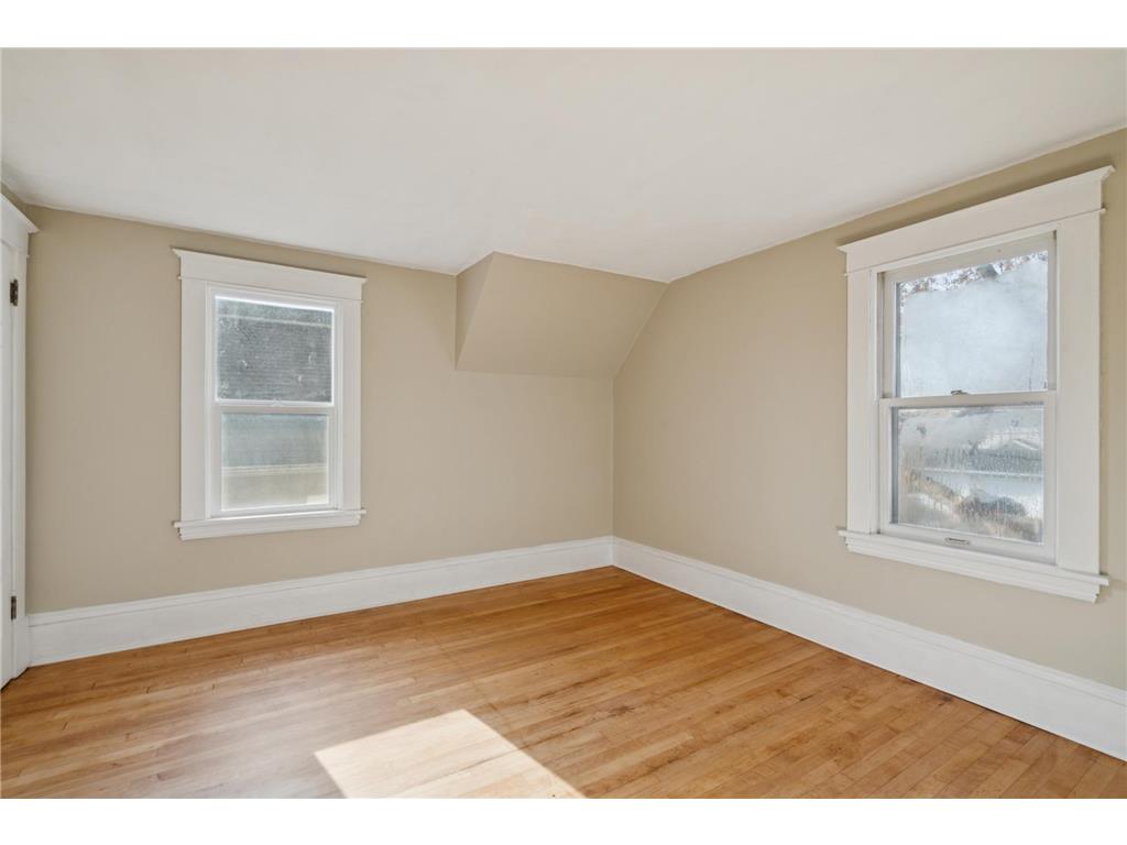 1423 Upton Avenue N Minneapolis MN 55411 6820931 image22