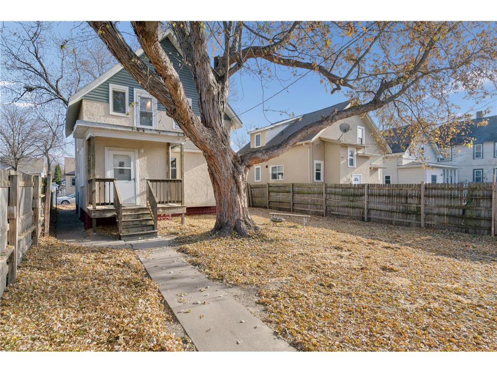 1423 Upton Avenue N Minneapolis MN 55411 6820931 image32