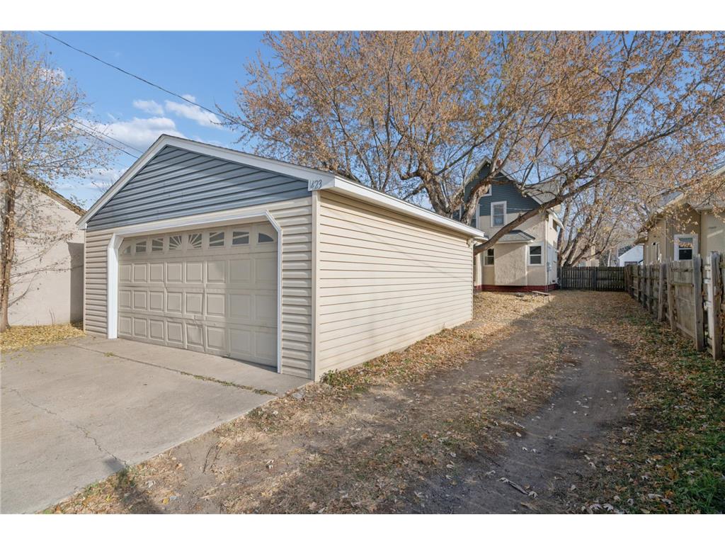 1423 Upton Avenue N Minneapolis MN 55411 6820931 image4