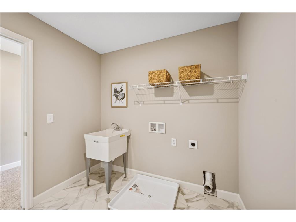 1423 Woods Road NE Isanti MN 55040 7060704 image29