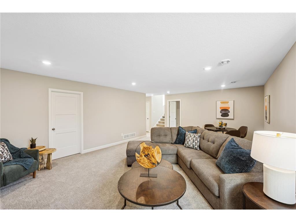 1423 Woods Road NE Isanti MN 55040 7060704 image35