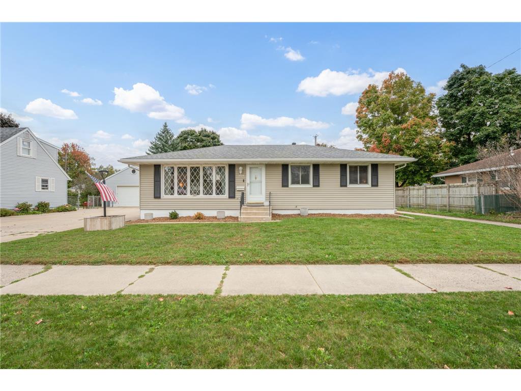 1424 4th Avenue SW Rochester MN 55902 6798034 image1