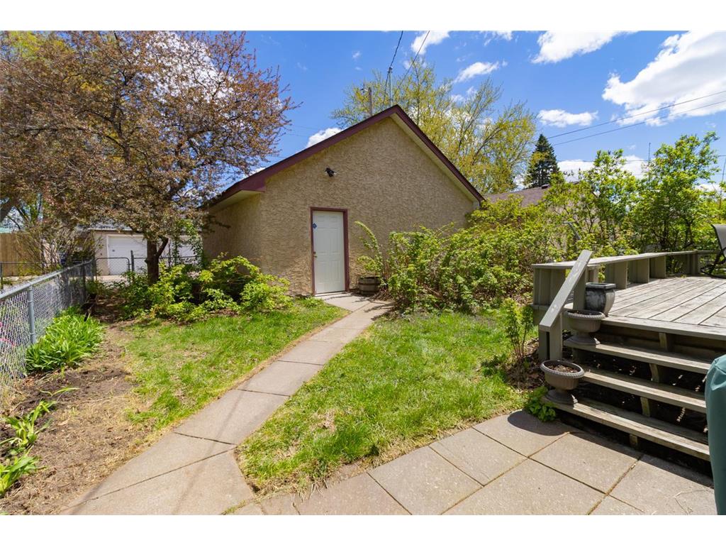 1424 Edgerton Street Saint Paul MN 55130 7065033 image37