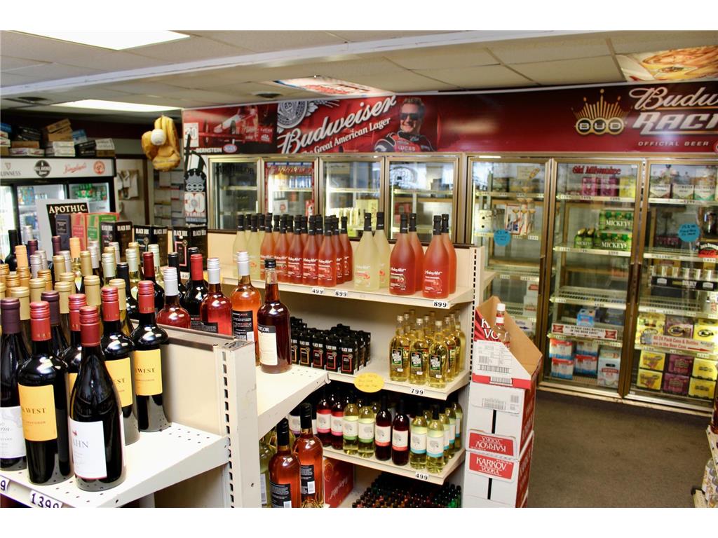 1424 Mill Avenue, Brainerd, MN, 56401 MLS 6508808 Edina Realty