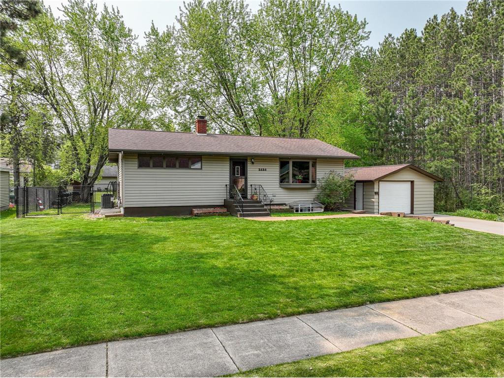 1424 Summit Avenue Cloquet MN 55720 6730207 image1