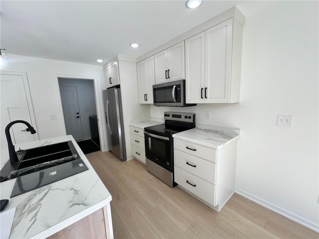 1424 Sunrise Avenue SE Rochester MN 55904 7086132 image18