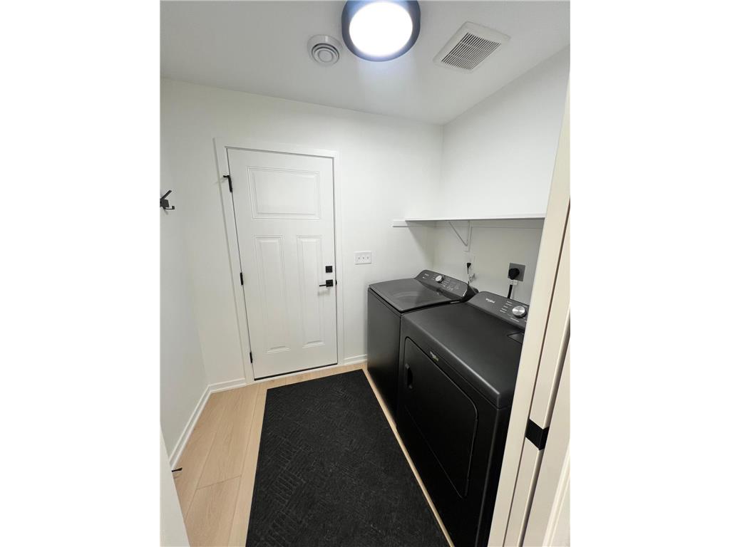 1424 Sunrise Avenue SE Rochester MN 55904 7086132 image23