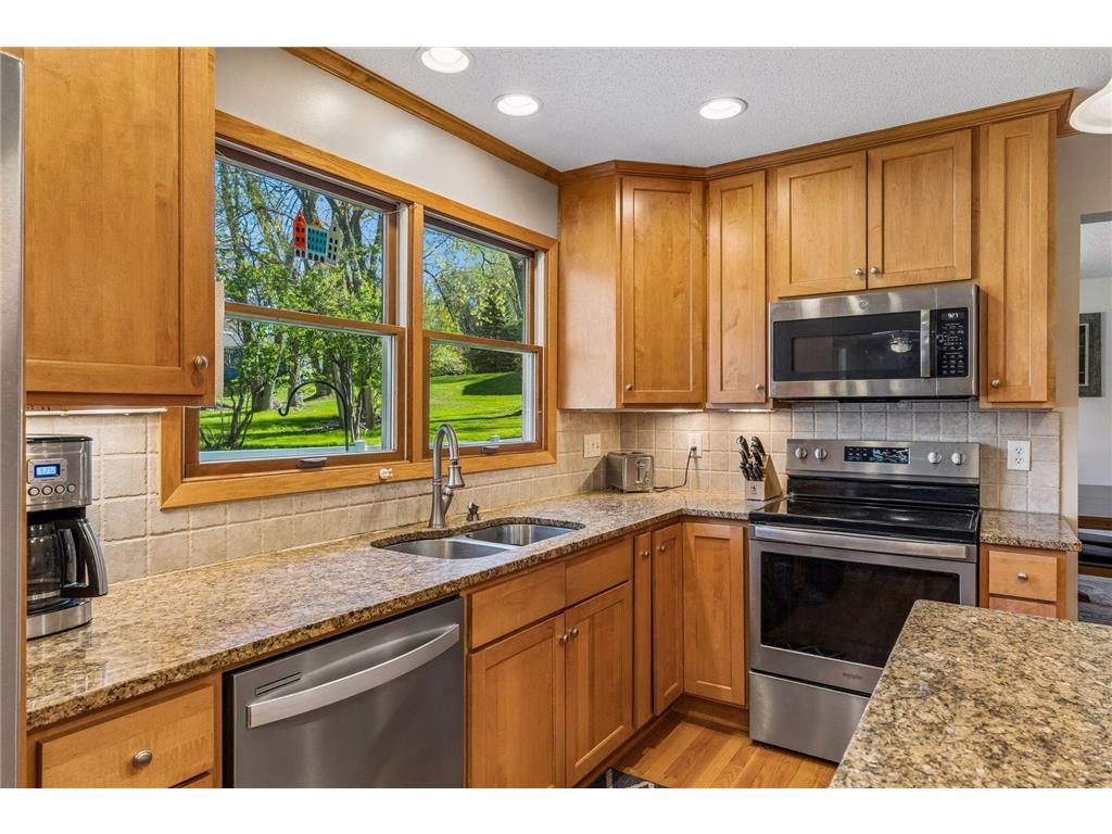 14240 Green View Court Eden Prairie MN 55346 7034331 image8