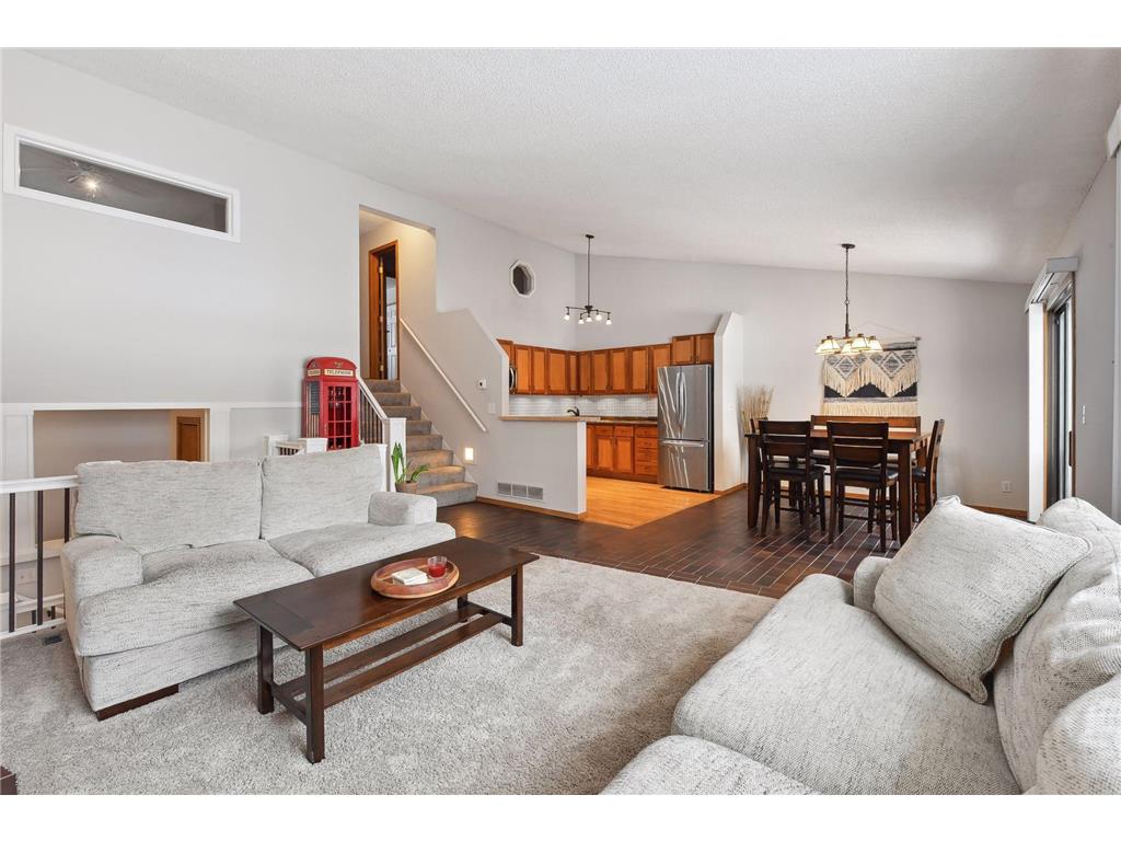 14244 Chestnut Drive Eden Prairie MN 55347 6322034 image1