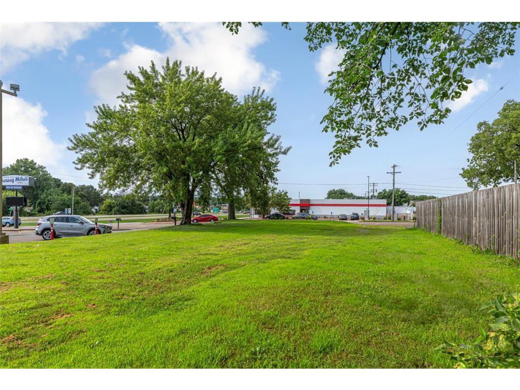 1425 4th Street NW Faribault MN 55021 7022100 image7