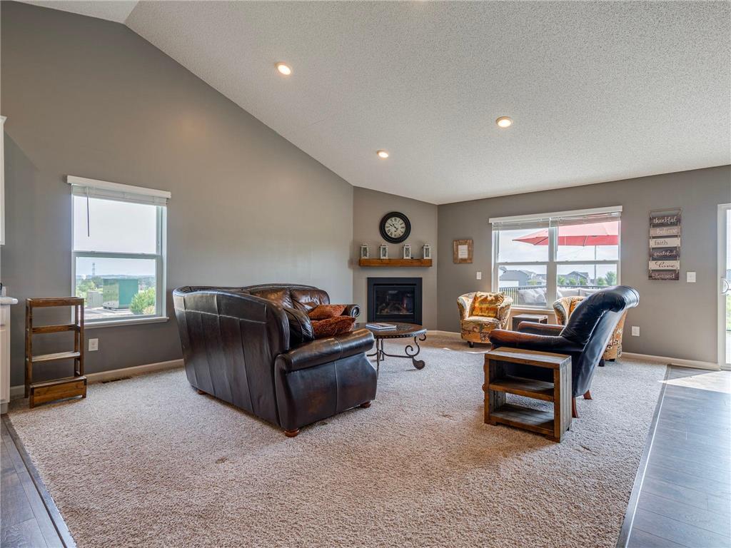 1425 Amberglen Circle Shakopee MN 55379 6587141 image1