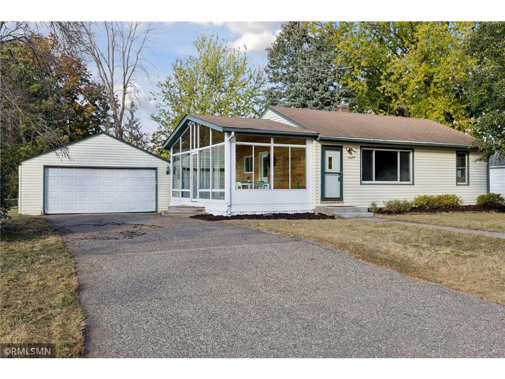 1425 Burke Avenue E Maplewood MN 55109 6616365 image1