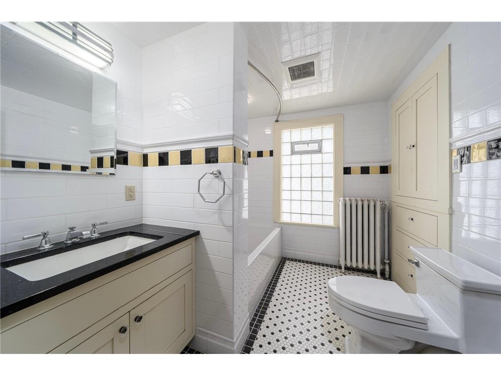 1425 Como Avenue Saint Paul MN 55108 7098271 image20