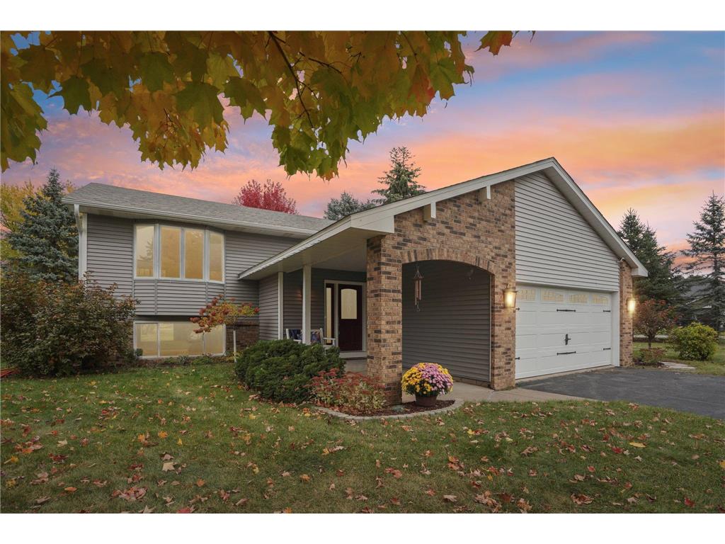 1425 Hickory Trail White Bear Twp MN 55110 6796541 image1