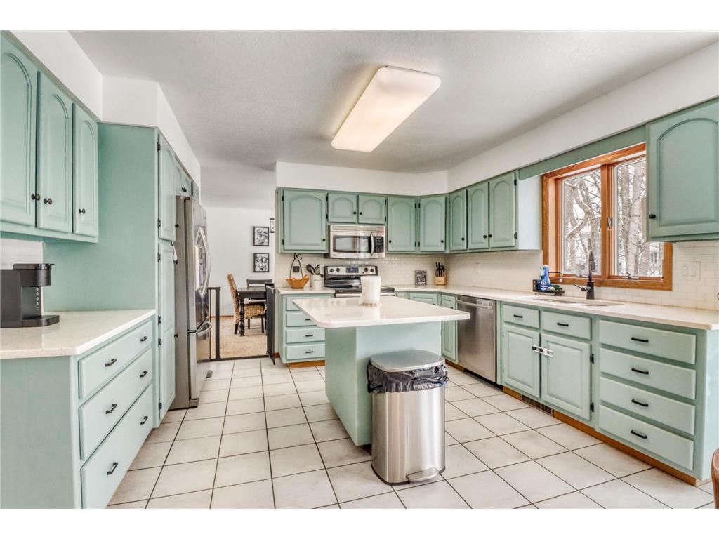 1425 Long Avenue Detroit Lakes MN 56501 7006286 image17